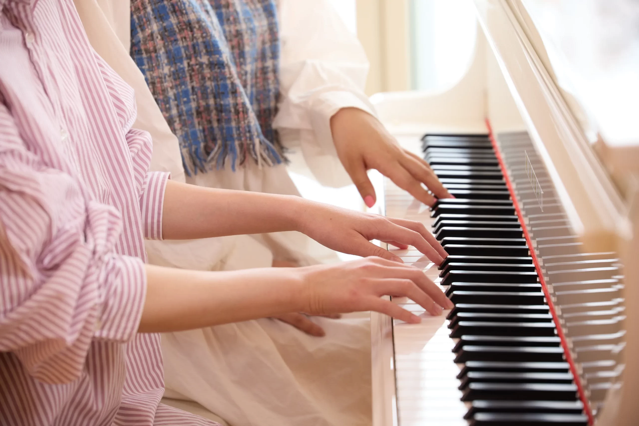 ピアノ連弾の様子