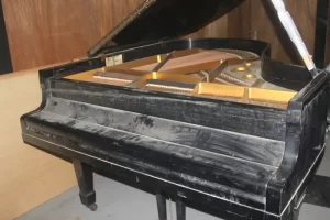 津波の被害から復活したピアノ
